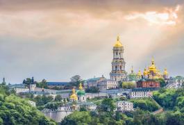 Киево-Печерскую Лавру зарегистрировали как монастырь в составе Православной церкви Украины