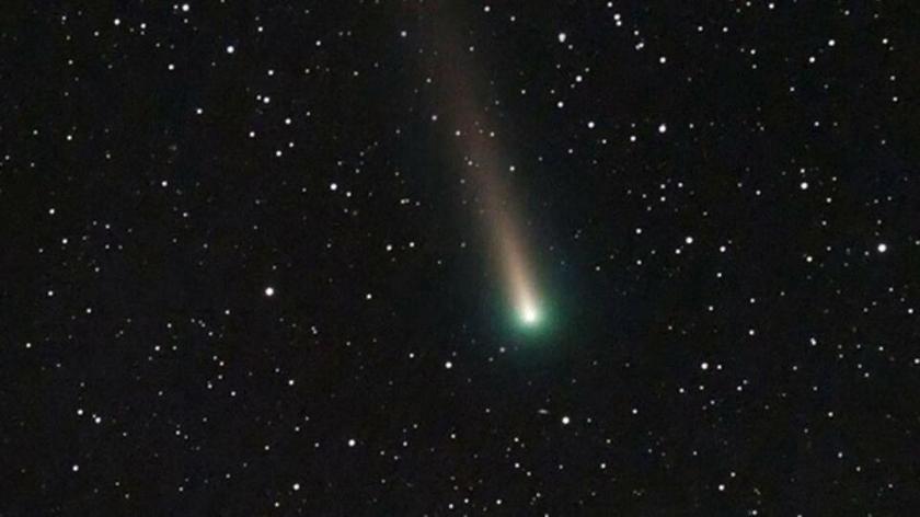 Во дни кометы. Почему все говорят о "зеленой комете" и чем она примечательна?