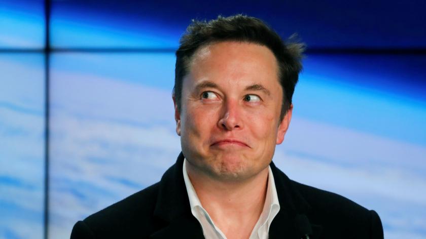 /FOTO/ Gluma făcută de Elon Musk pe Twitter, după ce armata americană a doborât mai multe OZN-uri