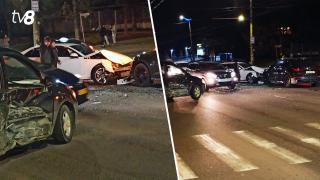 /FOTO/VIDEO/ Accident grav la Buiucani: Trei automobile au fost accidentate