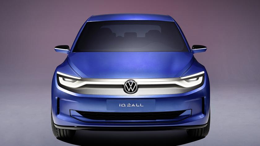 Premieră: VW arată conceptul maşinii care va costa sub 25.000 de euro şi confirmă pregătirea uneia mai ieftine