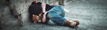 /VIDEO/ Istorii tulburătoare: copiii străzii, între cerșetorie, droguri și riscul de exploatare sexuală 