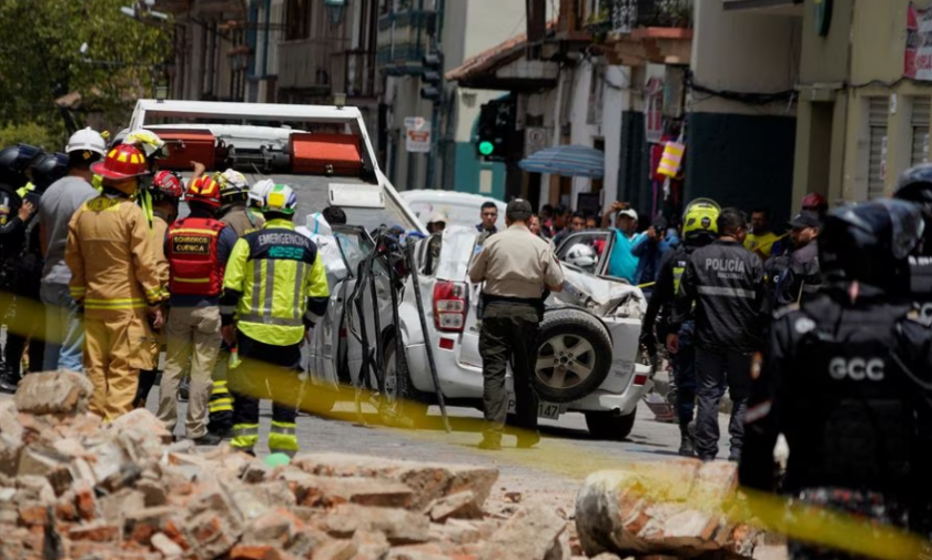 Жертвами землетрясения в Эквадоре стали как минимум 15 человек