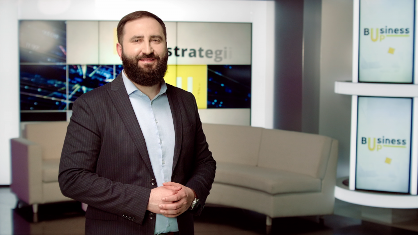 /VIDEO/ Emisiunea „Business Up” de la TV8 are un nou prezentator! Cine este Andrei Crigan