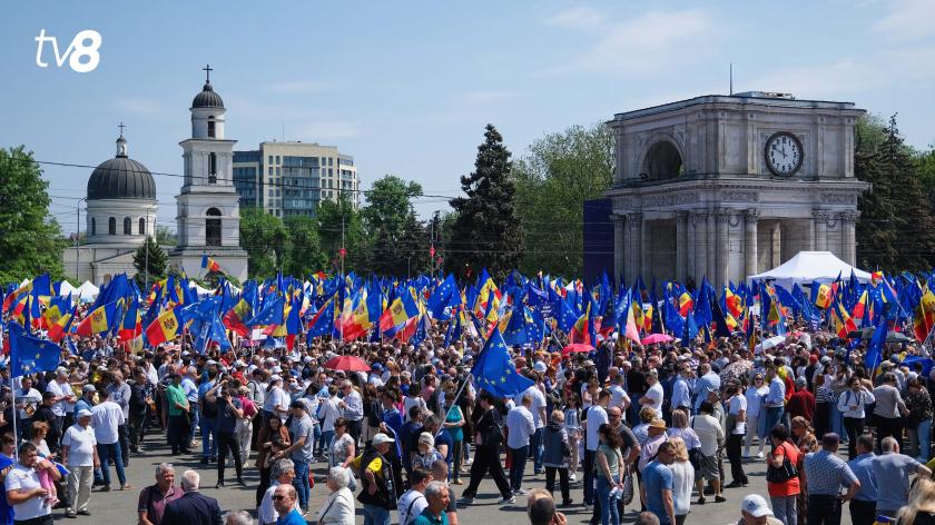 Sondaj: Care sunt cele mai importante evenimente din luna mai. Războiul din Ucraina nu mai e în top 10