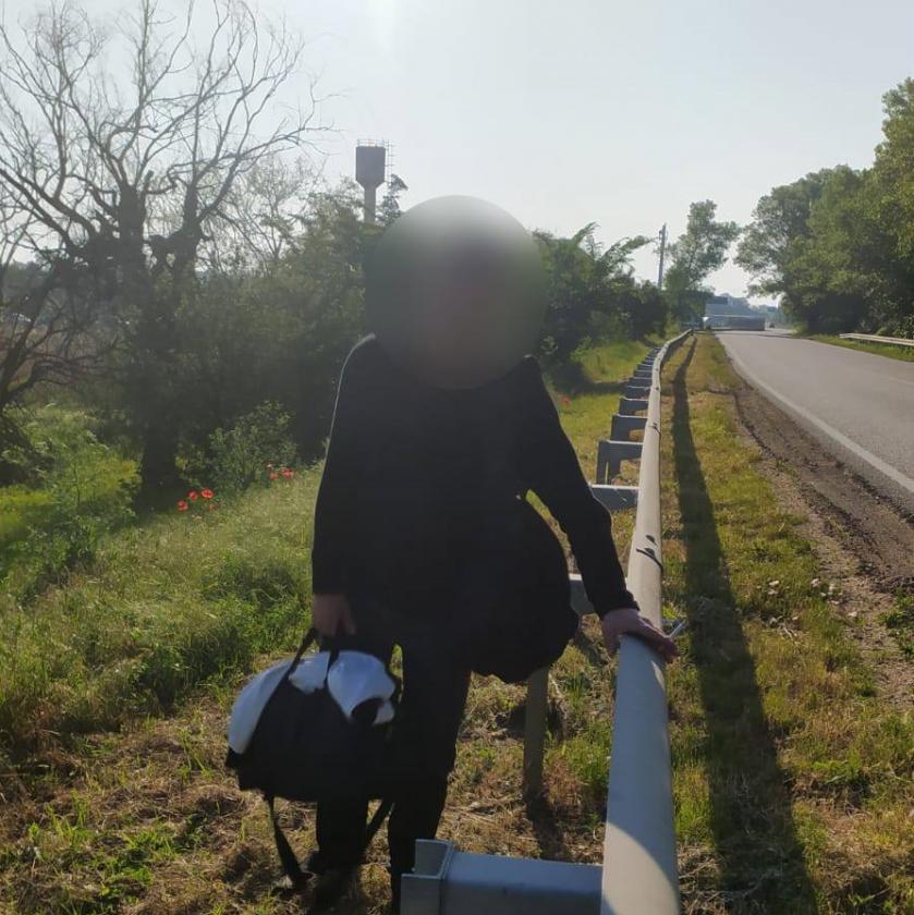 Avea interdicție de a intra în Ucraina, așa că a luat-o pe jos, ocolind controlul la frontieră. Planul unui moldovean, zădărnicit