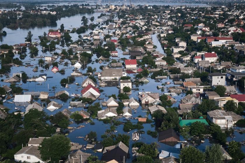 Украина подтвердила гибель девяти человек в затопленном городе Алешки в Херсонской области