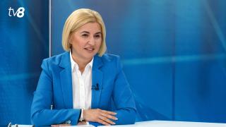 /VIDEO/ Candidata Irina Vlah, „în așteptarea primelor rezultate” din diasporă: „Sunteți cu toții în inima mea!”