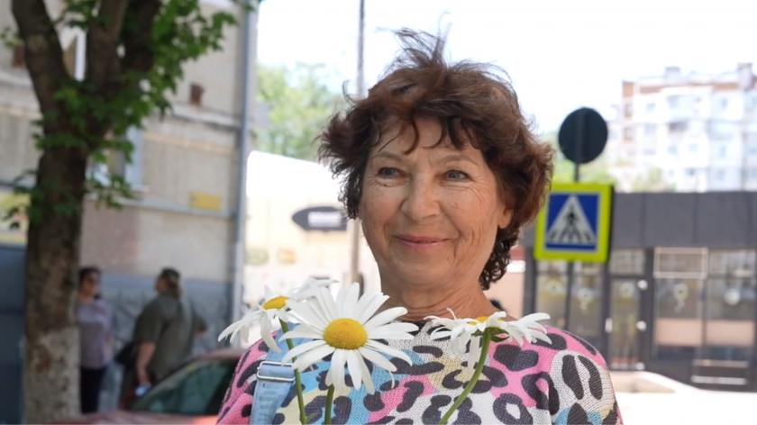 /VIDEO/ Povestea unei refugiate de 70 de ani, din Ucraina, care a învățat limba română: „Îmi era rușine că nu înțelegeam nimic”