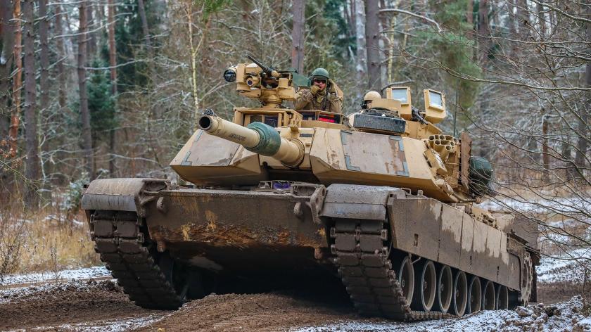 В Украину прибыли первые американские танки Abrams