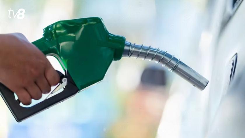 В Молдове продолжают дорожать бензин и дизтопливо. НАРЭ повысило потолок цен на основные виды горючего