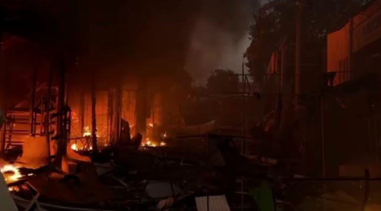 Украина подверглась массированной ракетной атаке: есть разрушения и пострадавшие