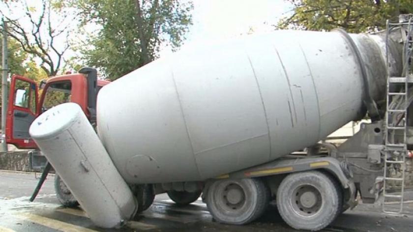 Tragedie în Italia: Un moldovean a murit la locul de muncă. A rămas blocat într-o betonieră și nu a mai putut fi salvat