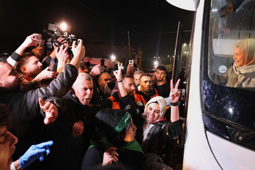 Во второй день перемирия ХАМАС освободит еще 14 заложников. Израиль освободит 42 палестинских заключенных 