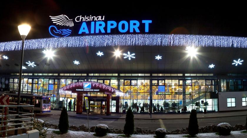 Reguli mai stricte pe Aeroportul Chișinău: Călătorii sunt rugați să se prezinte cu 3 ore înainte de zbor