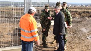 Министр обороны о военном городке в Бэчой: "Нам нужна база за пределами города"