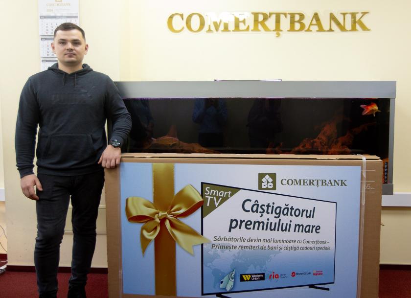 /FOTO/ Comerțbank a premiat câștigătorii Campaniei Promoționale „Sărbătorile devin mai luminoase cu Comerțbank...” /P/