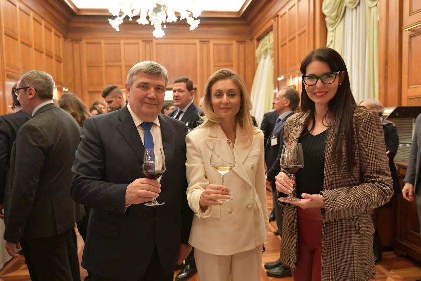 /FOTO/ Vinurile moldovenești, degustate în Parlamentul Italiei. Ruxanda Lipcan: „E un plus de imagine pentru Vinul Moldovei”
