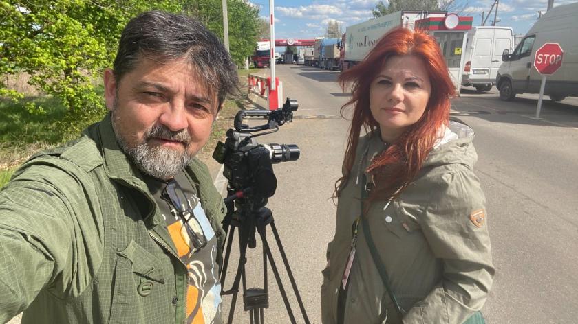 /ULTIMA ORĂ/ Jurnaliștii TV8, Viorica Tătaru și Andrei Captarenco, au fost eliberați