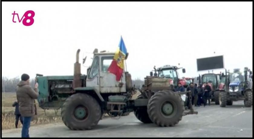 Фермеры продолжили протесты, снова блокировали КПП "Леушены". Власти заявляют о готовности к диалогу