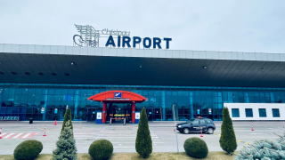 "Вход только по посадочным билетам". В аэропорту Кишинева ввели дополнительные меры безопасности