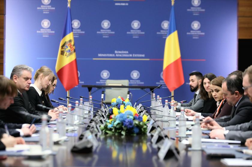 Odobescu, după întrevederea cu Serebrian: „România susține eforturile Chișinăului de a soluționa dosarul transnistrean”