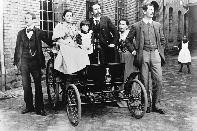 Compania Benz & Cie. a început producția primului autoturism de serie din lume în urmă cu 130 de ani