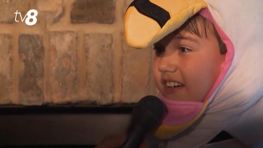 /VIDEO/ Campionat mai puțin obișnuit: Un copil de 9 ani din Marea Britanie - cel mai bun la imitat pescăruși