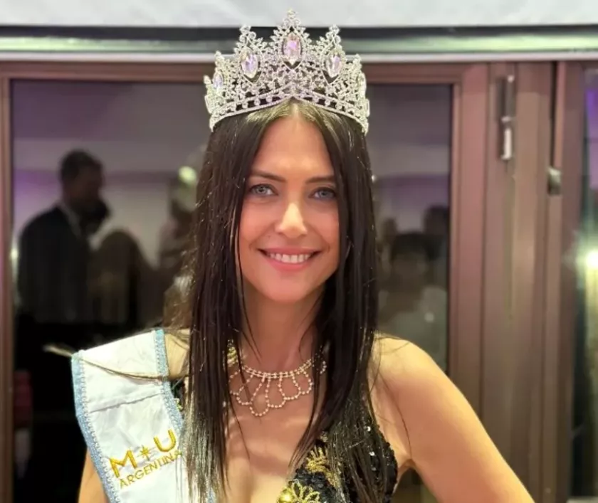 O avocată de 60 de ani scrie istorie: A câștigat Miss Univers Buenos Aires