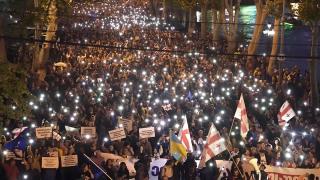 В Грузии на протесте против закона об "иноагентах" задержали гражданина Молдовы