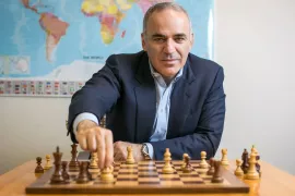 Fostul mare șahist Garry Kasparov, despre R. Moldova, în contextul războiului: „A fost cu siguranță una din ținte”