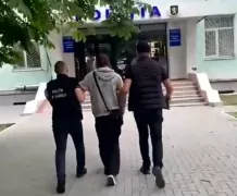 В Кишиневе поймали курьера, работающего по схеме "родственник попал в ДТП". Пенсионерка передала ему 12 000 евро