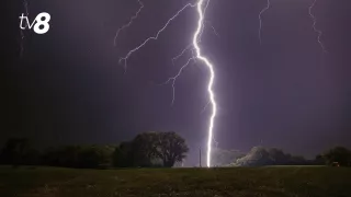 /HARTĂ/ Alertă meteo de weekend! Furtună și risc de inundații în Moldova. Zonele vizate