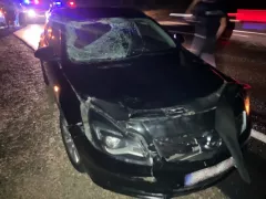Авария на трассе Кишинев-Оргеев: автомобиль насмерть сбил мужчину с ребенком на руках