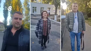 /VIDEO/ Au îmbrăcat ia și au mers la vot. Aproape 50% dintre chișinăuieni au participat la alegeri: „Am votat viitorul țării”