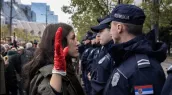 В Сербии прошел многотысячный протест после гибели 14 человек из-за обрушения крыши вокзала