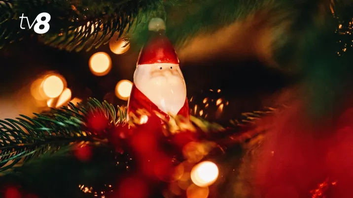 /VIDEO/ Ajun de Crăciun pe stil nou: Defilare de autospeciale, colinde și restricții în centrul Chișinăului