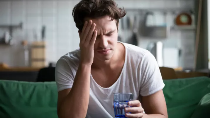 Cum să scapi de mahmureală după Revelion: Remedii care te pot ajuta