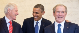Клинтон, Буш и Обама готовы публично сделать прививку от Covid-19