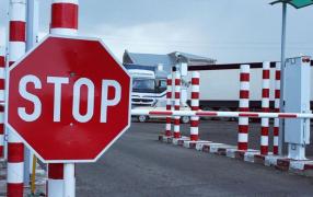 Poliţia de Frontieră: Toate punctele de trecere a frontierei cu Ucraina şi-au reluat activitatea
