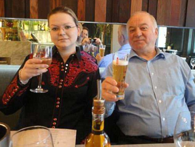 În spatele otrăvirii fostului spion rus Serghei Skripal și a fiicei acestuia s-ar afla o angajată GRU