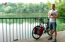 /VIDEO/ Prin Europa, pe două roți. Un tânăr moldovean a parcurs 4200 km din Moldova până în Portugalia, pe bicicletă 