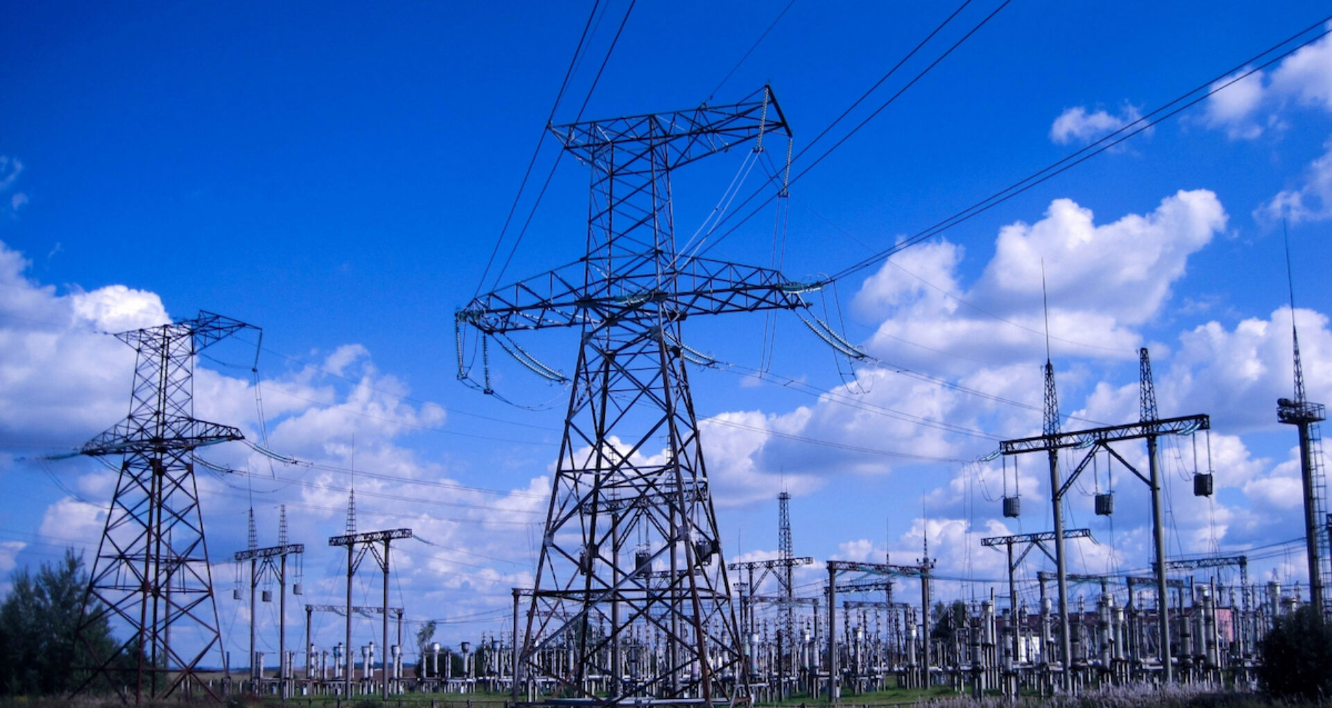 877d612d-91e2-4a12-b50e-2bc9e746cb95_retea-electricitate-1920x1020-c-default