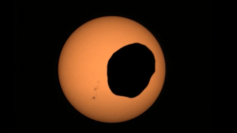 eclips[ pe Marte