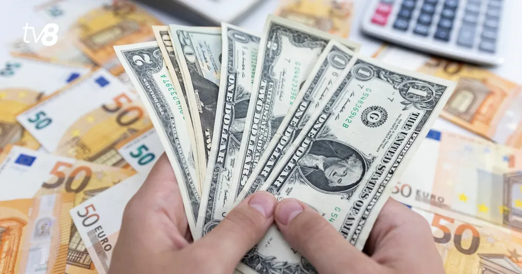 Dollar