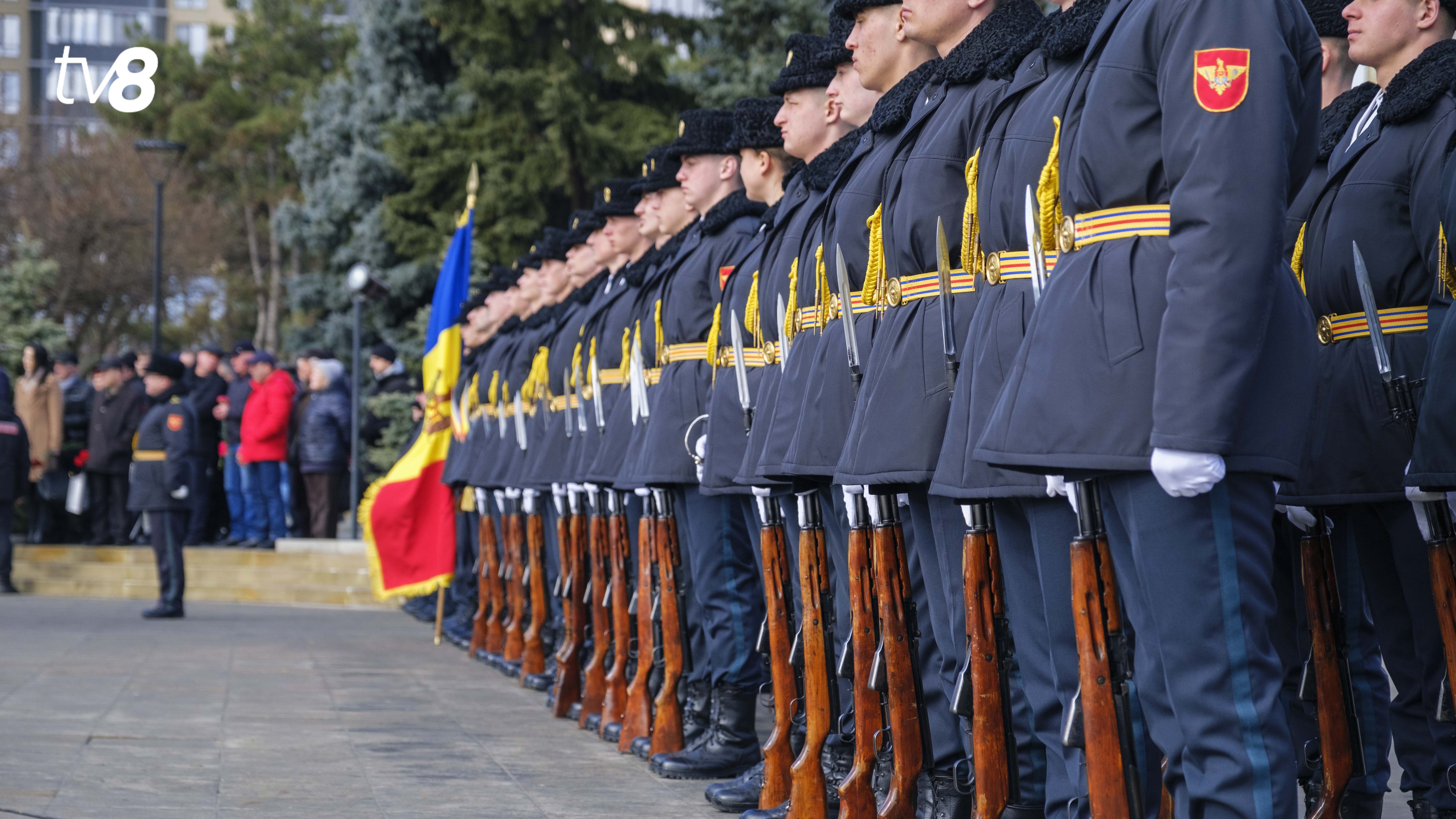 Antrenamente pentru Parada Militară la Telecentru: Șoferii, îndemnați să evite zona