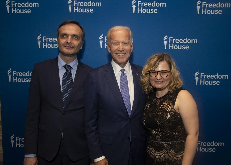image-2023-07-4-26374984-41-elena-milasina-alaturi-joe-biden-igor-kochetkov-2018