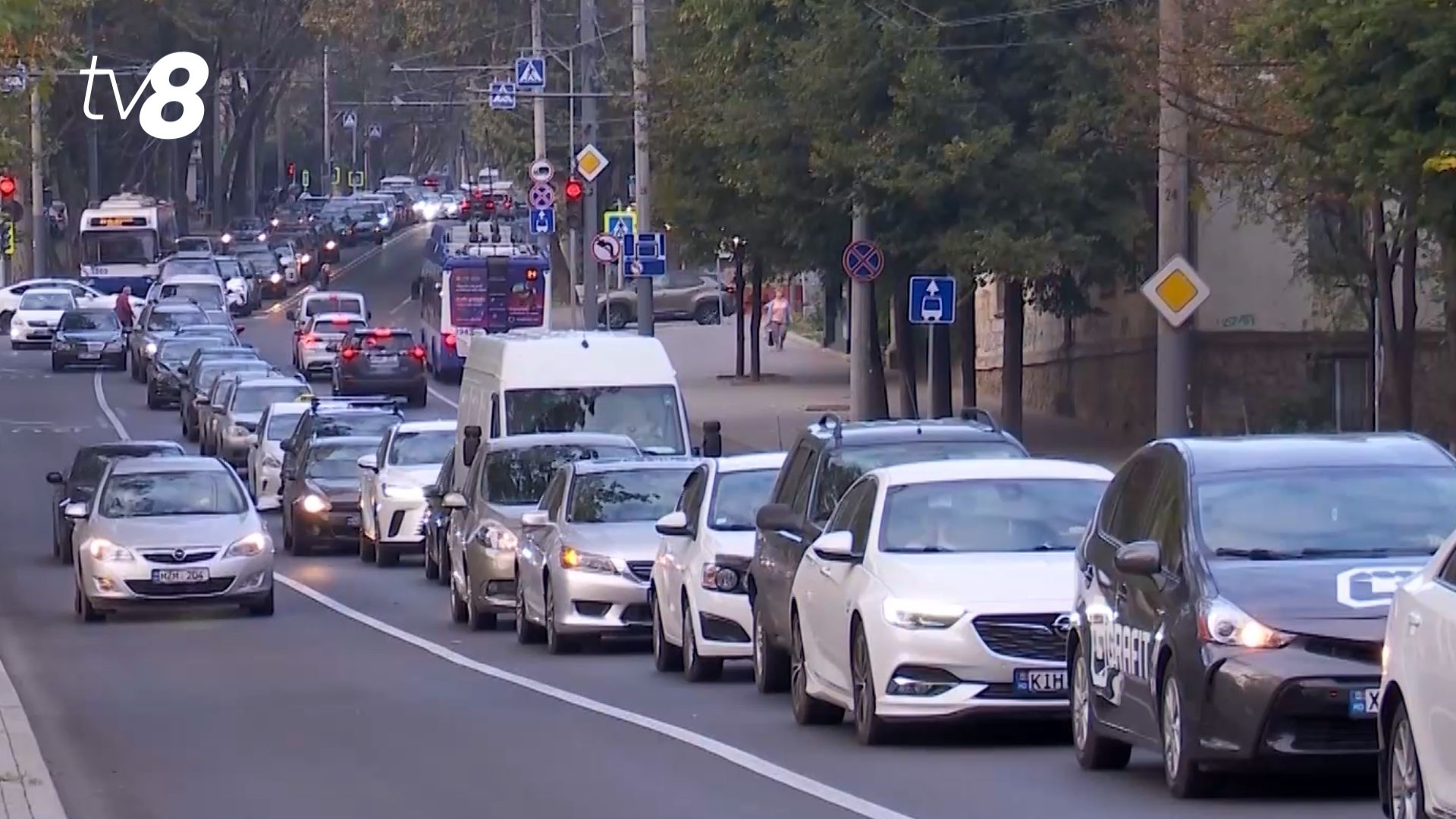 Restricții de trafic în centrul Chișinăului: Zeci de rute de troleibuze și autobuze vor circula deviat
