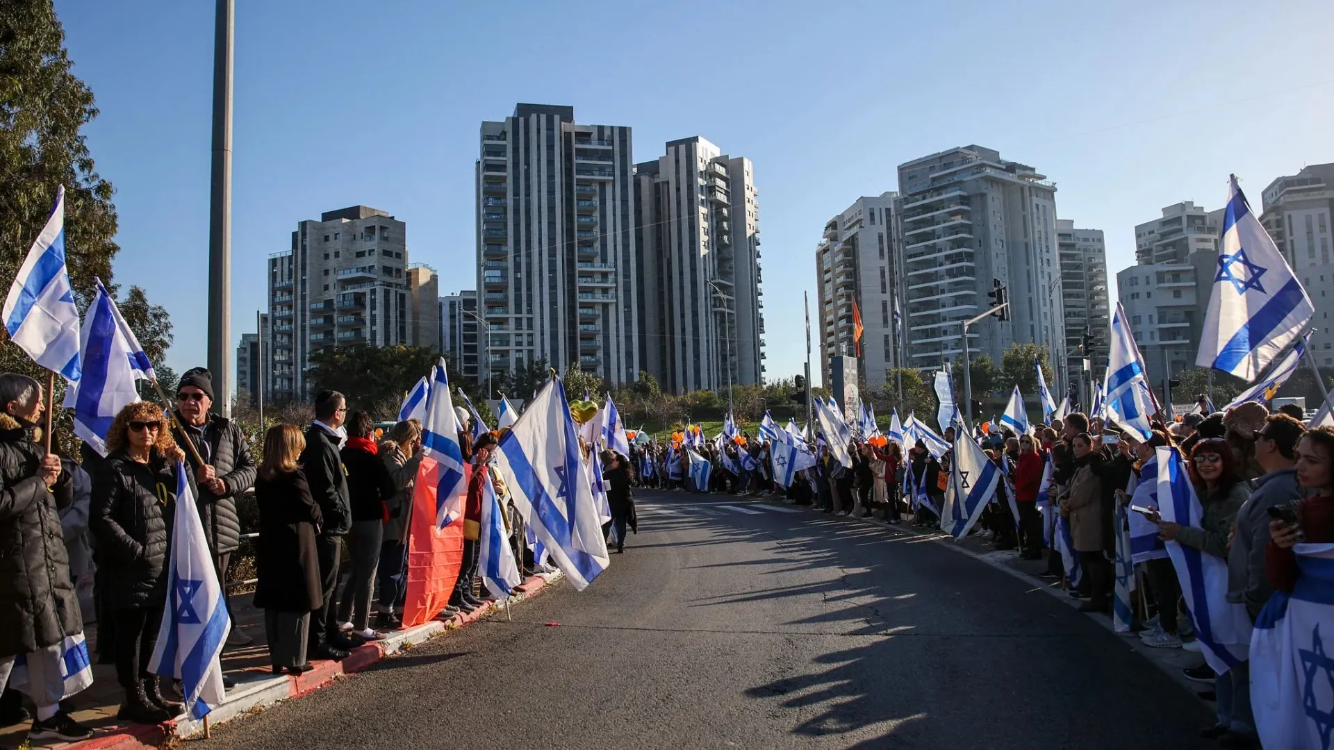 israel cortegiu funerar bibas