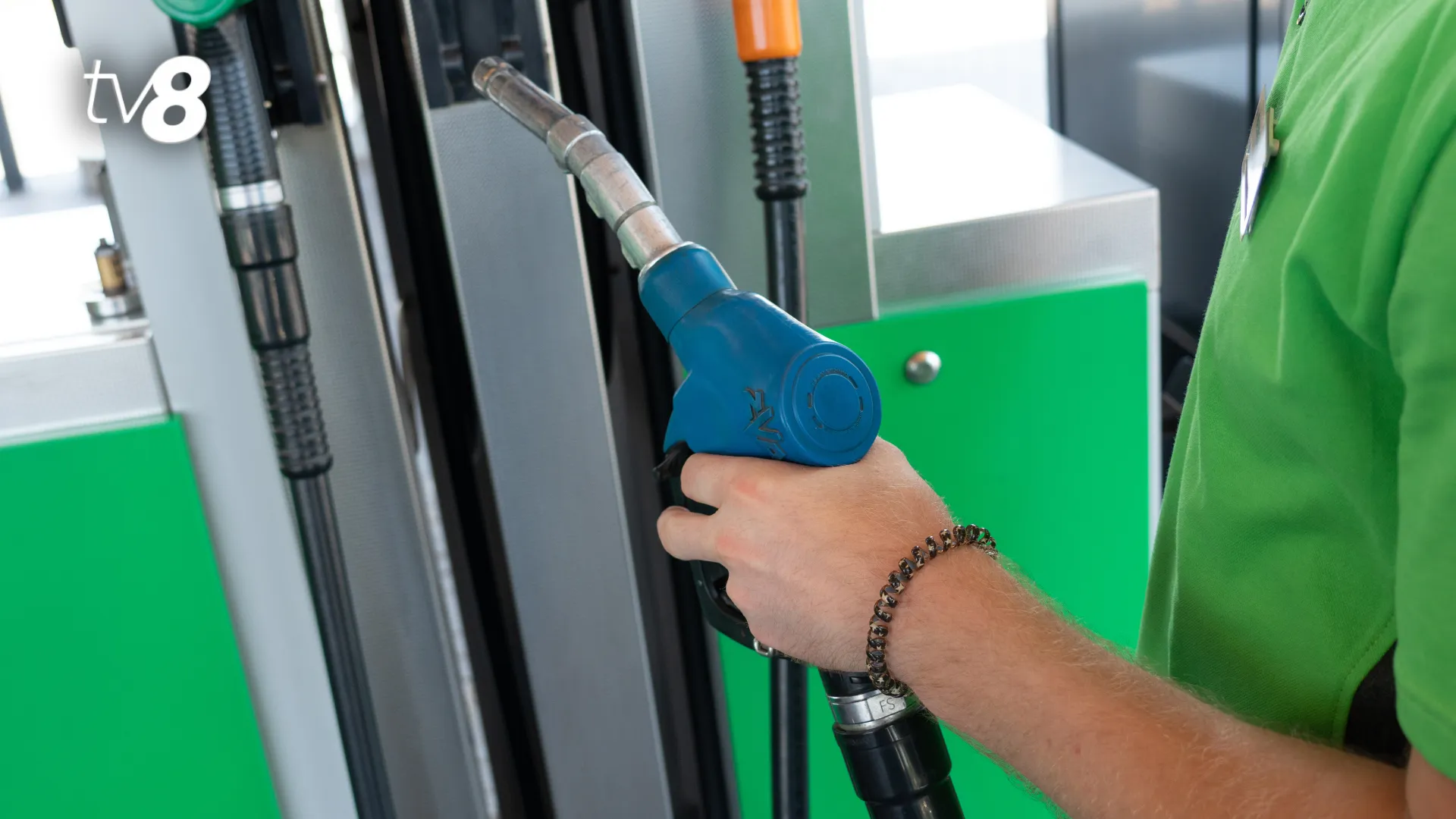 /VIDEO/ Controale extinse: Calitatea motorinei e testată și la punctele de trecere a frontierei